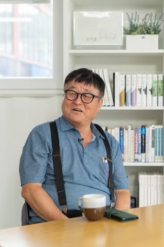 이만규 님