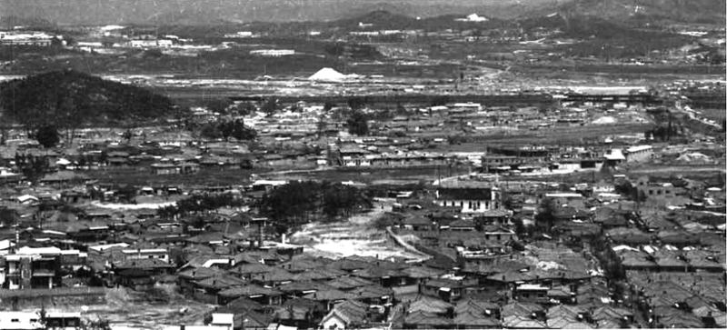 1966년 장석교회와 장위동 일대(Ⓒ 서울역사아카이브)