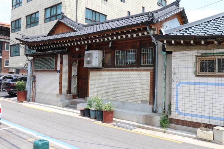 최근 보문동 한옥의 모습(©성북문화원, 2023)