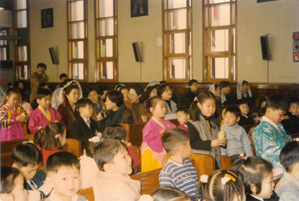 제1회 성북구 민간기록물 수집 공모전_돈암동 성당 행사 사진(1)