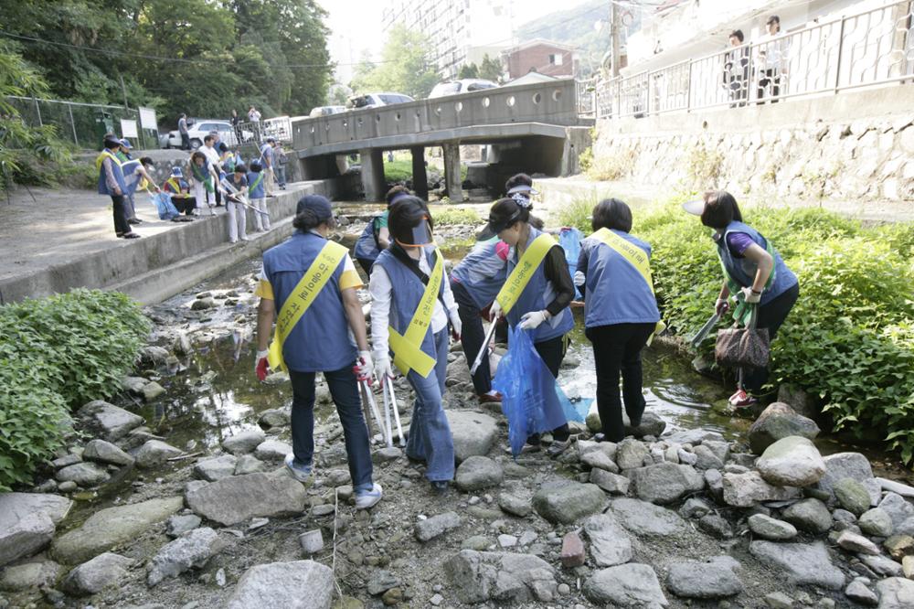 2009 환경의날 중랑천 정화활동 (1)