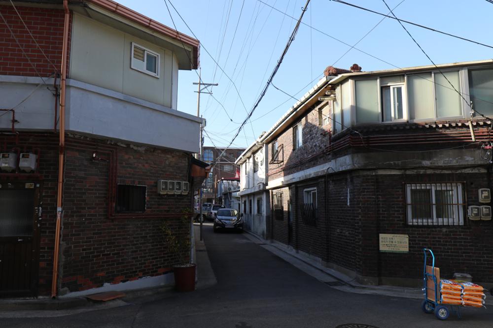 50년대 주택이 늘어선 골목