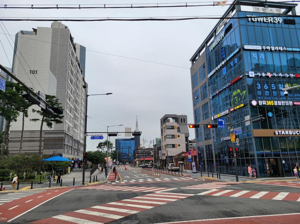 장위1구역 아파트 상가 맞은편 신축건물