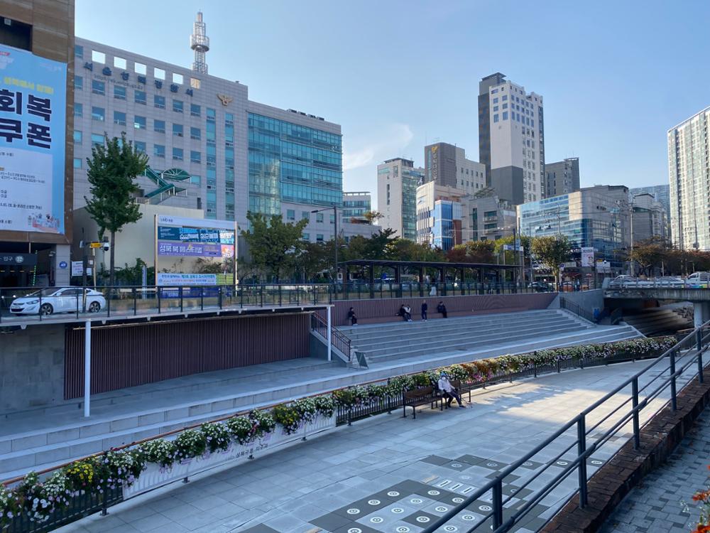 성북구청 앞 성북천