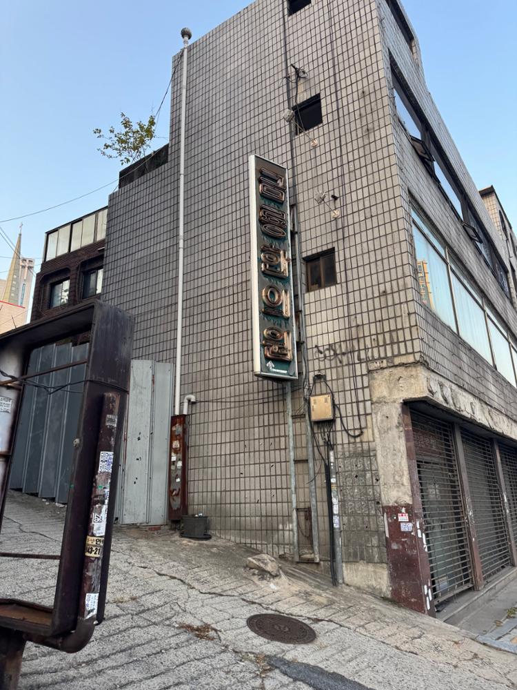 길음역 인근 빈 건물(1)