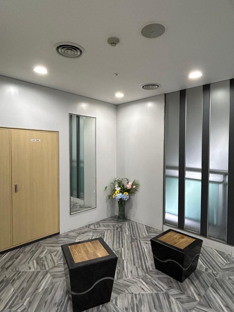 고려대역 역사 파우더룸 내부공간