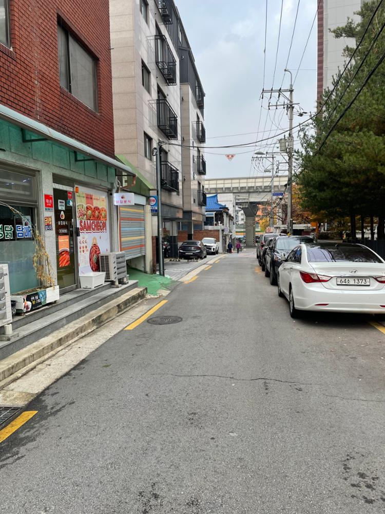 상월곡역 3번출구 방향 도로(한국예술종합학교 방향)