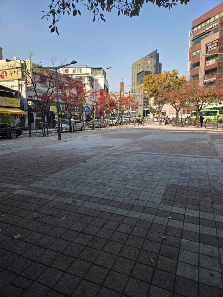 정릉우체국 앞 광장