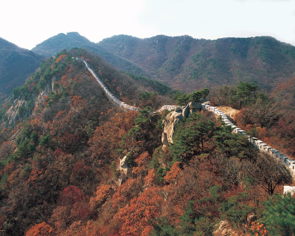 대성문에서 보국문 주변의 북한산성