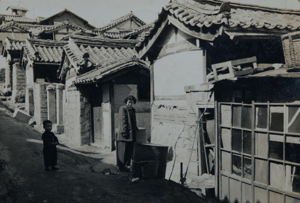 박완서_돈암동 친정집 골목에서, 1953