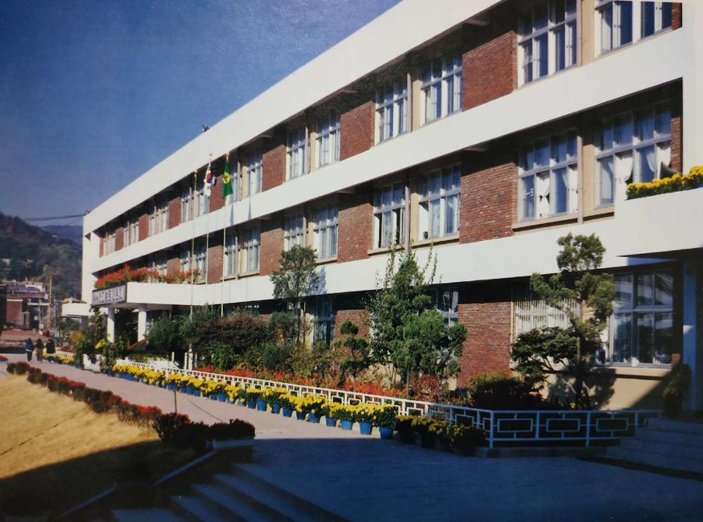 1990년 숭덕초등학교