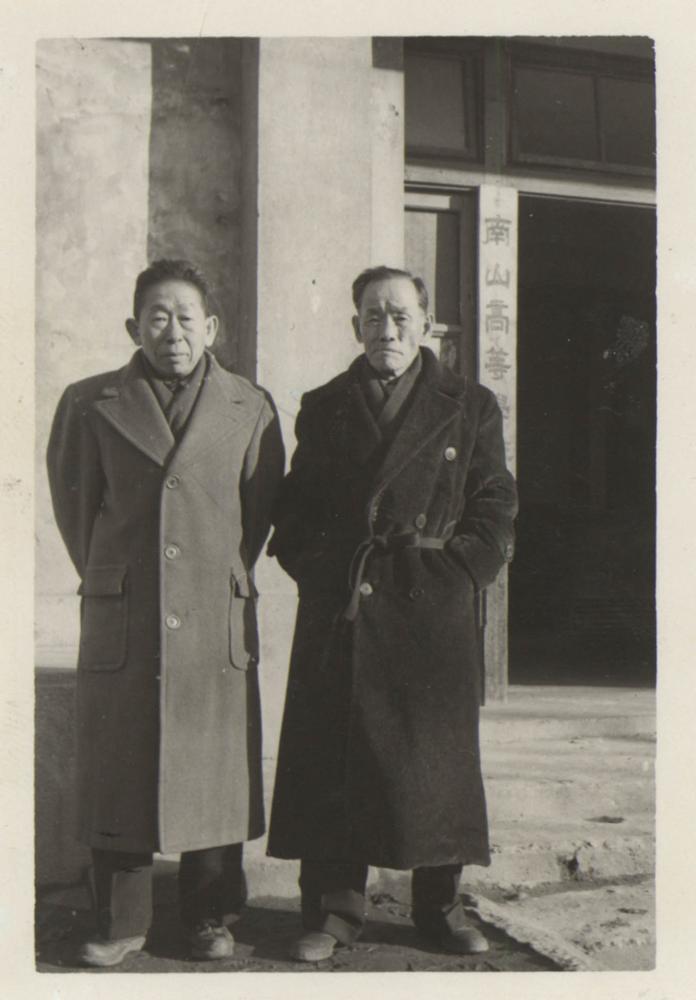 독립운동가 이두성과 이강 사진, 1954.01.10