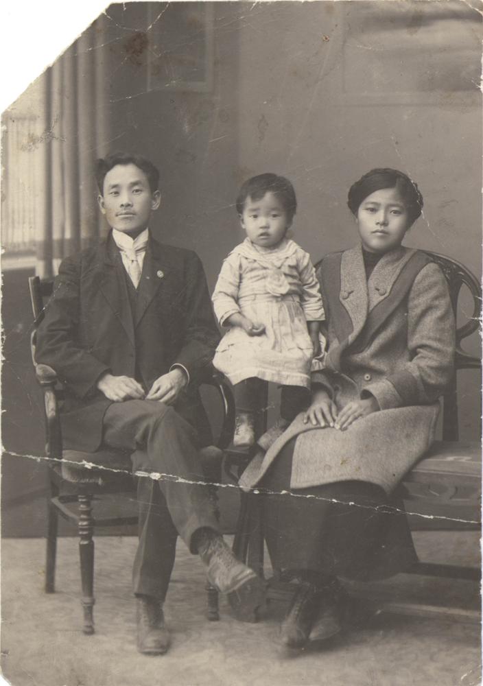 이강과 그의 가족사진