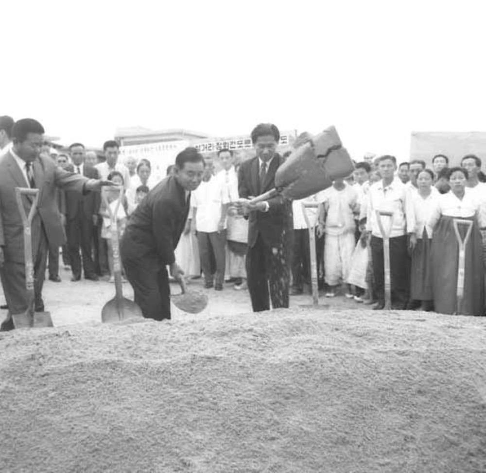 삼거리~장위동간 도로포장공사(2)