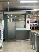 돌곶이역 내 고객안내부스