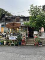 정릉천 옆 카페(천변풍경)